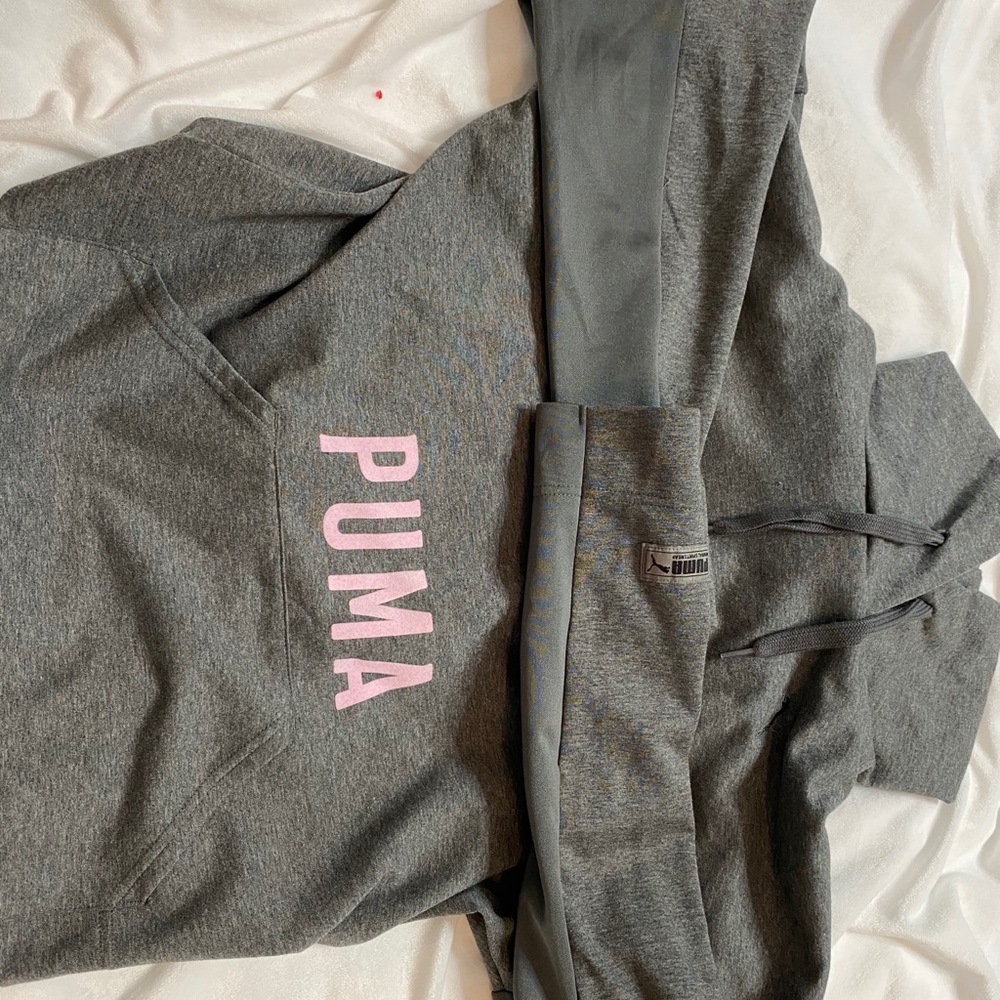 cropped puma sweatshirt